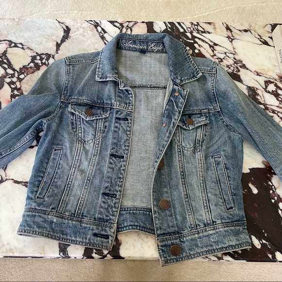 American Eagle Small Denim Jean Jacket - Picture 10 of 11